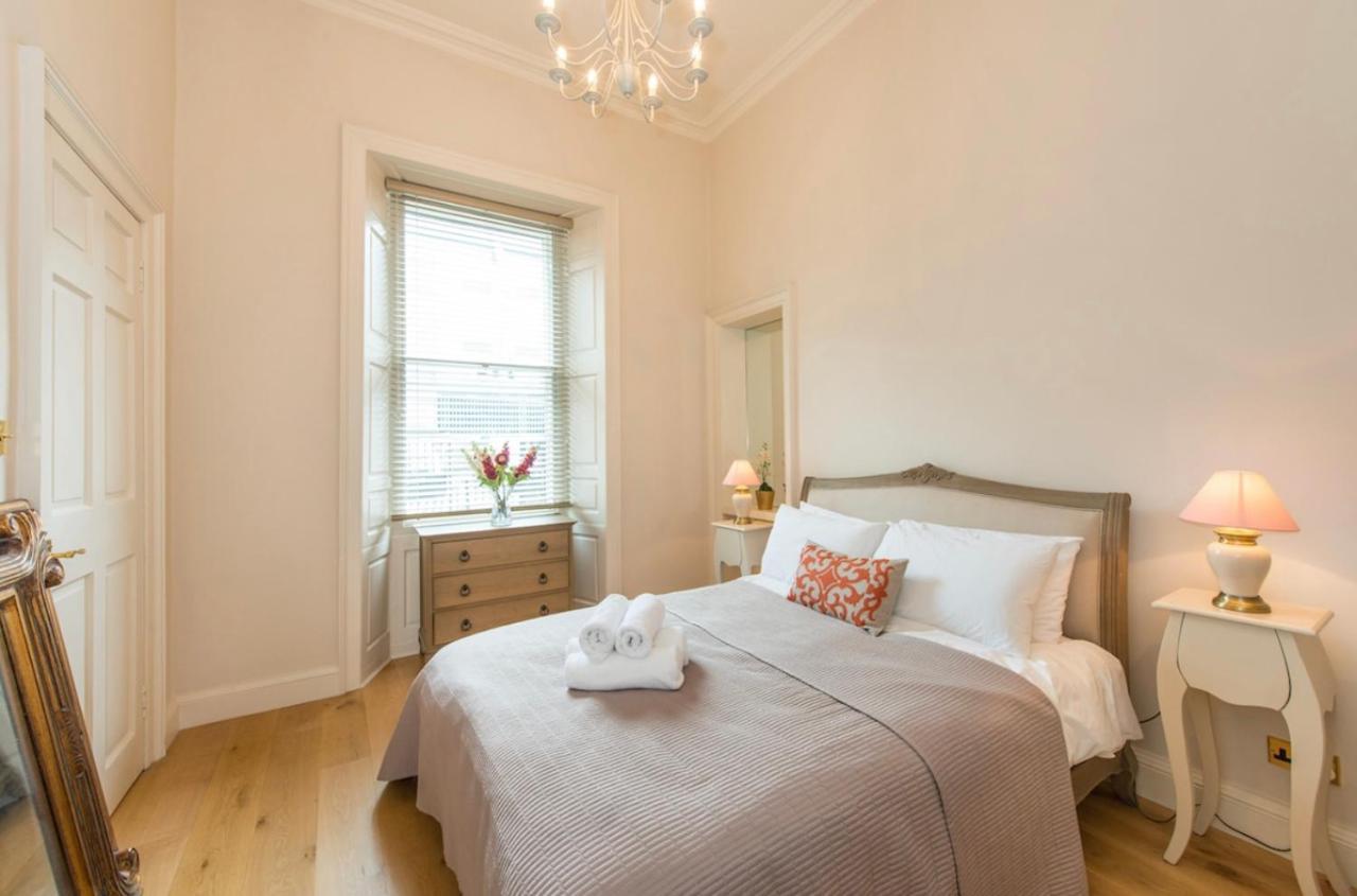 Luxurious City Centre Self Catering Apartment — Photos 1
